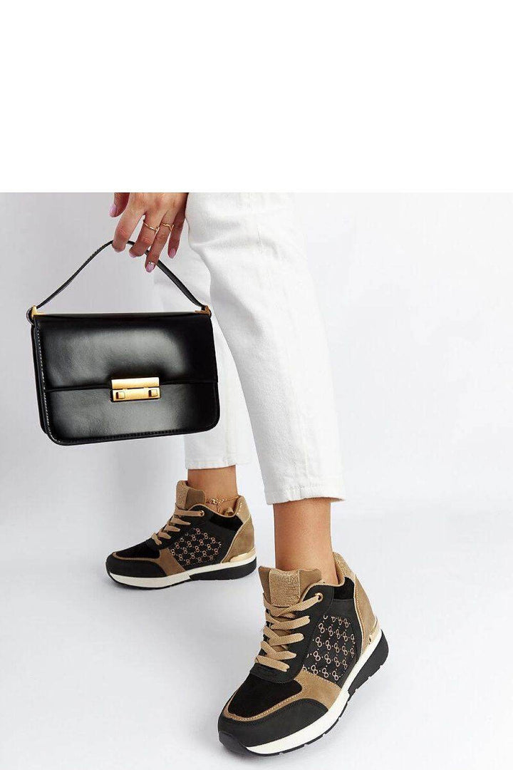 Sneakers model 207552 - MHMote