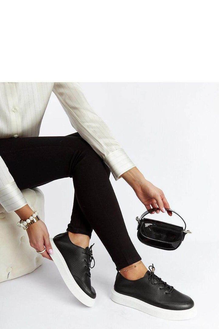 Sneakers model 207560 - MHMote