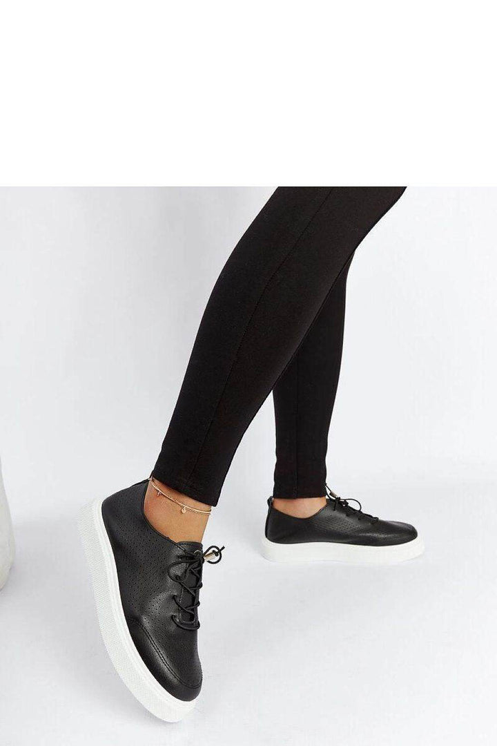 Sneakers model 207560 - MHMote