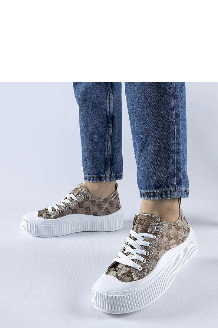 Sneakers model 207615 - MHMote