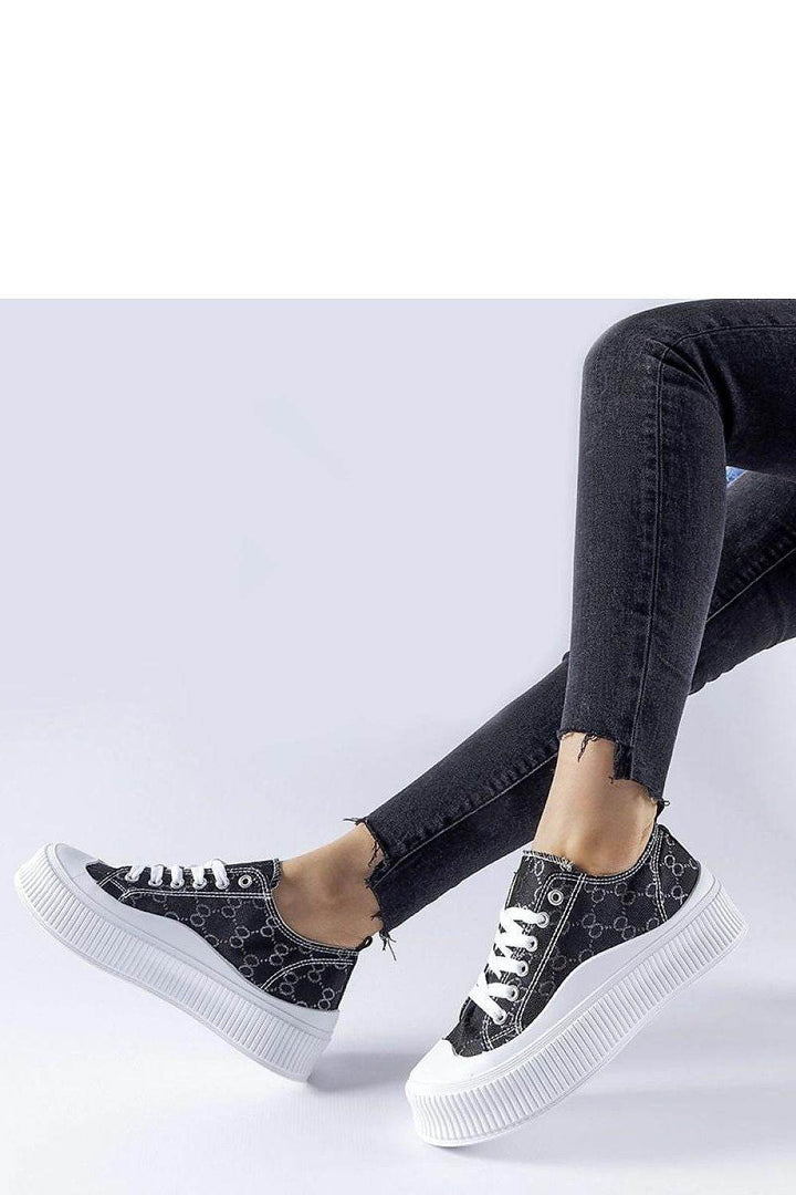 Sneakers model 207615 - MHMote