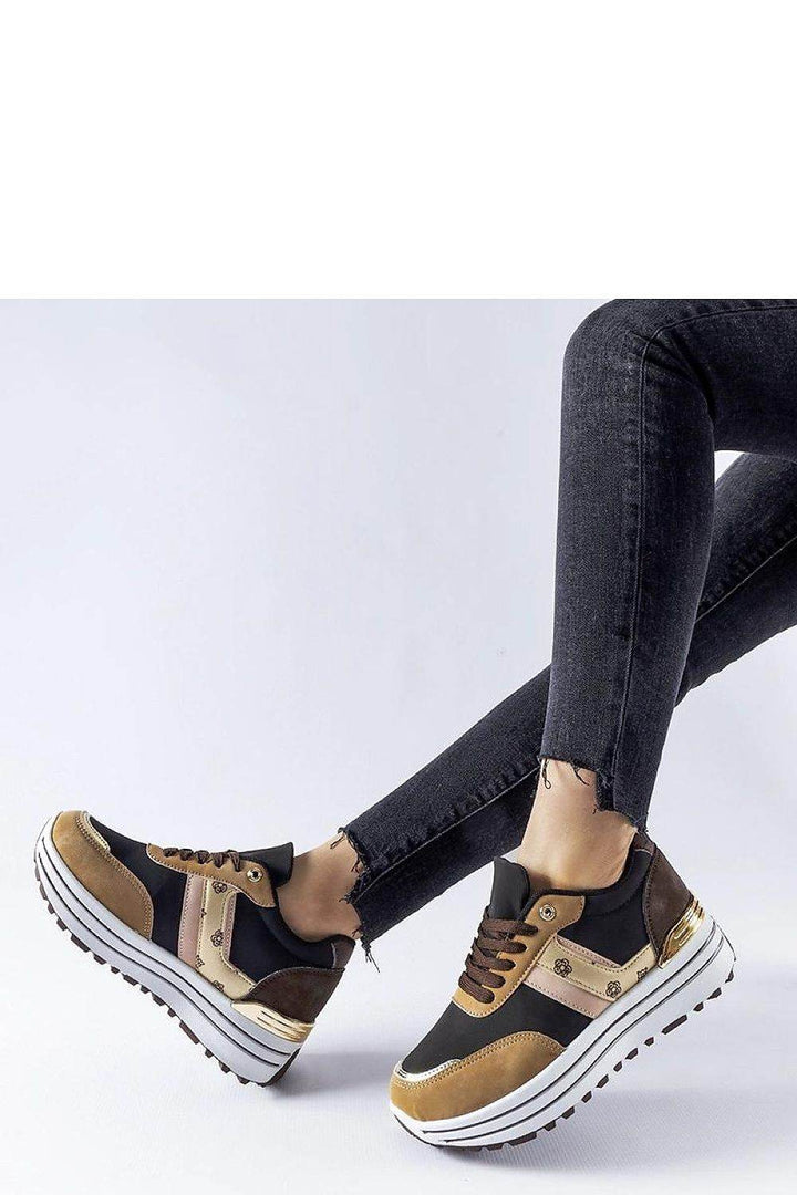 Sneakers model 207628 - MHMote