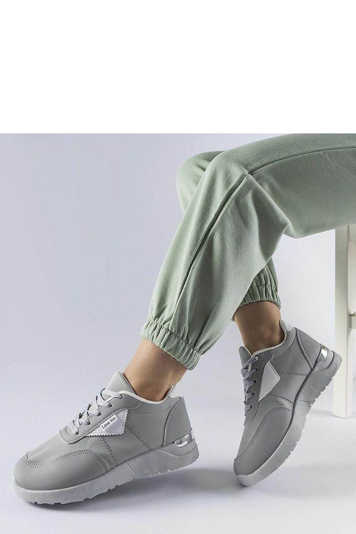 Sneakers model 207632 - MHMote