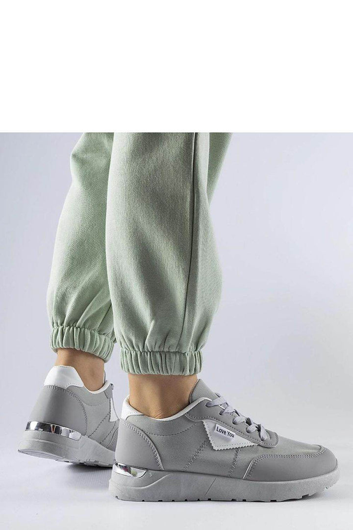 Sneakers model 207632 - MHMote