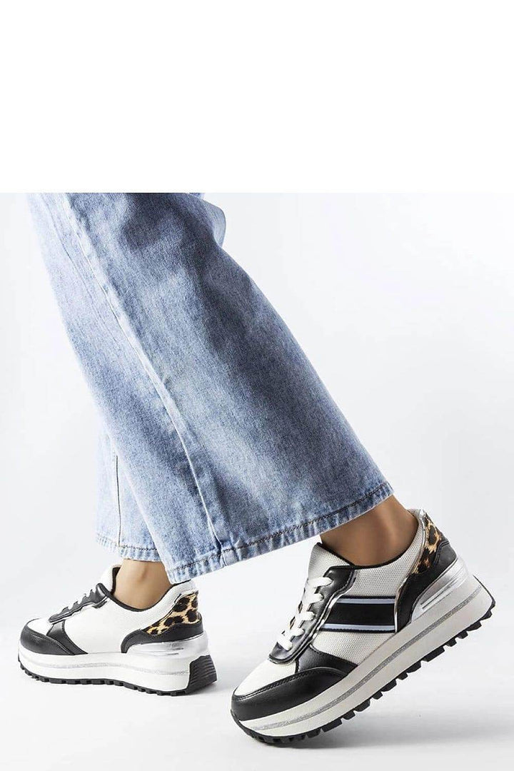 Sneakers model 207884 - MHMote