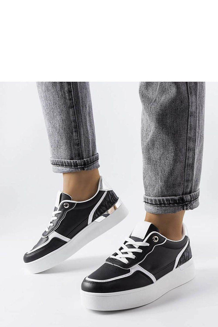Sneakers model 207885 - MHMote