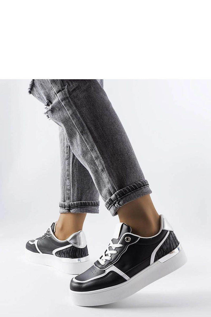 Sneakers model 207885 - MHMote