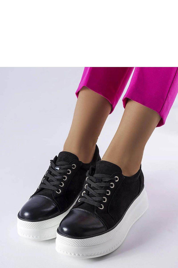 Sneakers model 207952 - MHMote