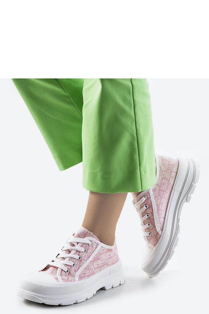 Sneakers model 208033 - MHMote
