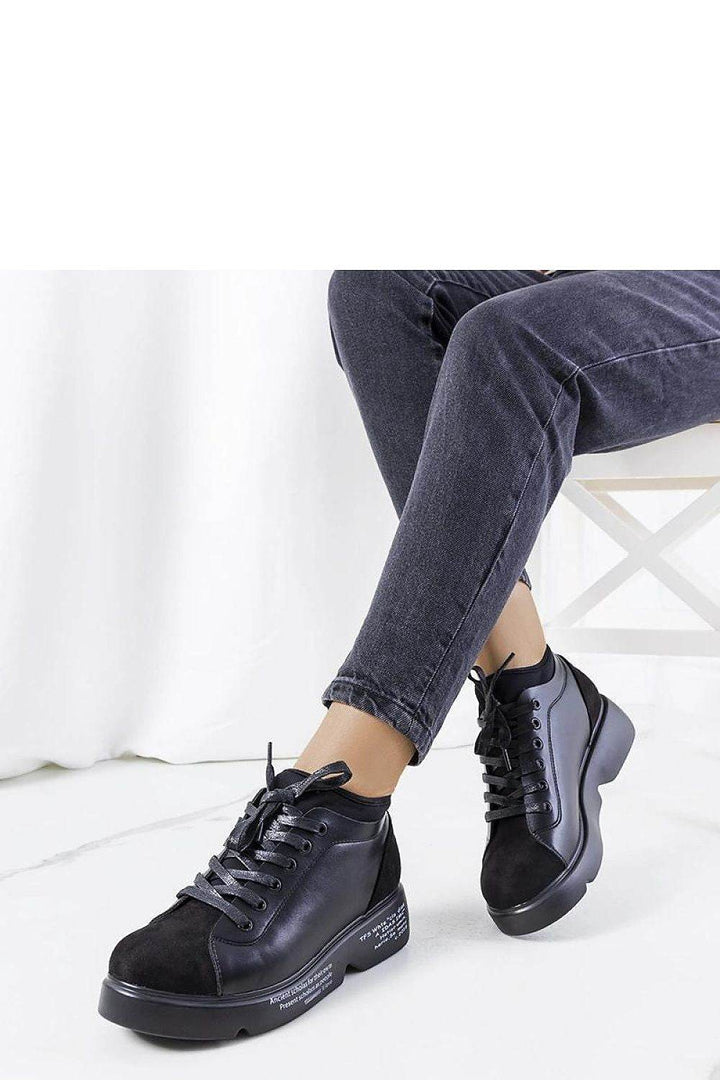 Sneakers model 208035 - MHMote