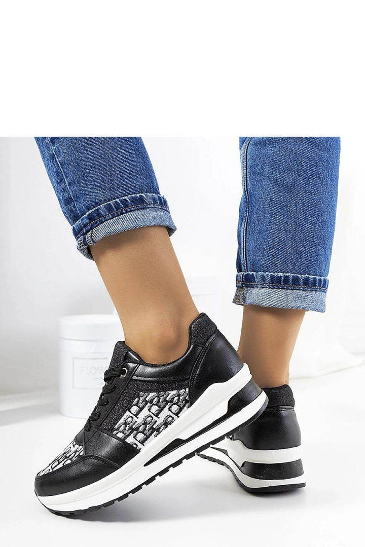 Sneakers model 208045 - MHMote