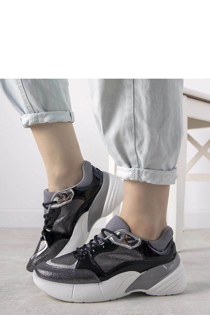 Sneakers model 208053 - MHMote