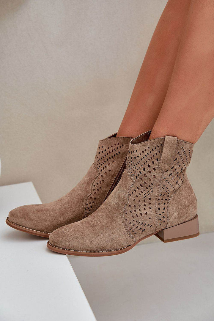 Heel boots model 208461 - MHMote