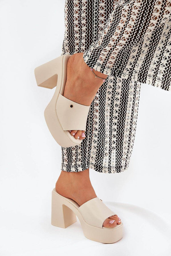 Flip-flops model 209943 - MHMote