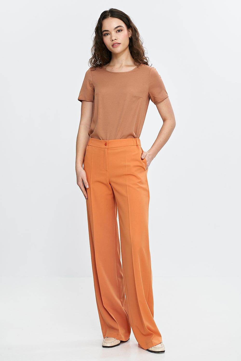  Trousers model 210082 Nife 