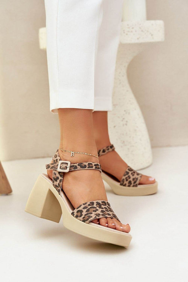 Heel sandals model 210703 - MHMote