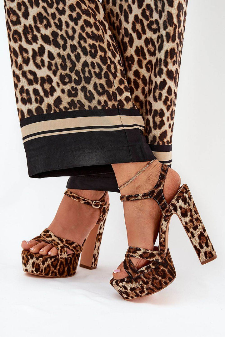 Heel sandals model 210802 - MHMote