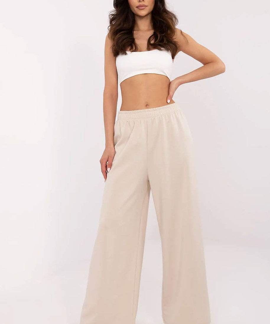  Tracksuit trousers model 210944 Italy Moda 