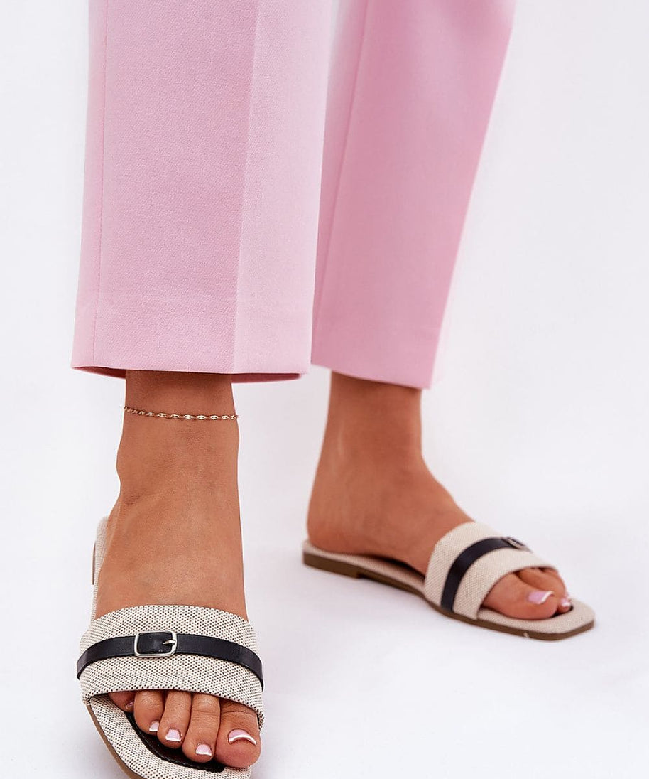  Flip-flops model 211700 Step in style 