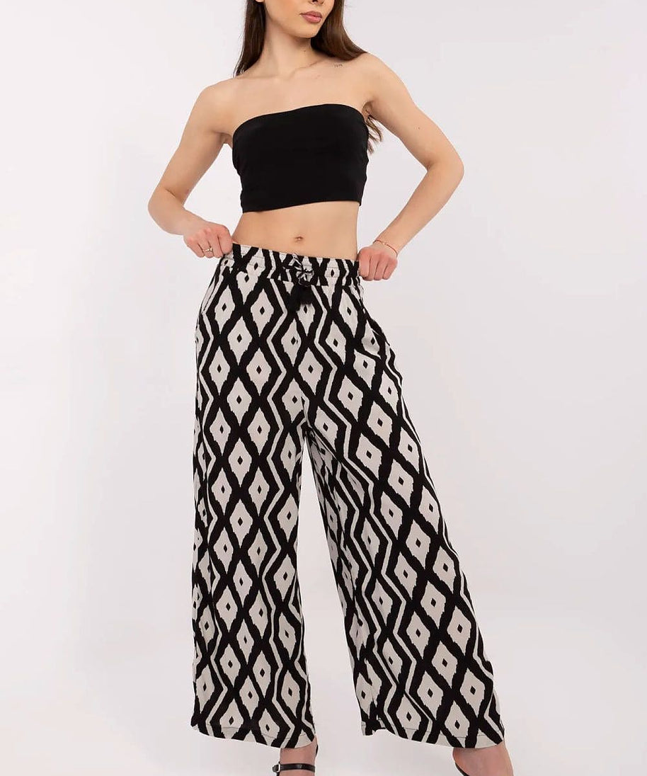  Women trousers model 212664 Sublevel 
