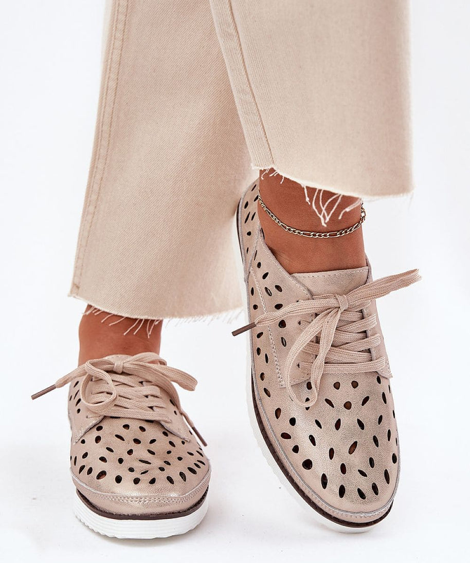  Low Shoes model 212718 Step in style 