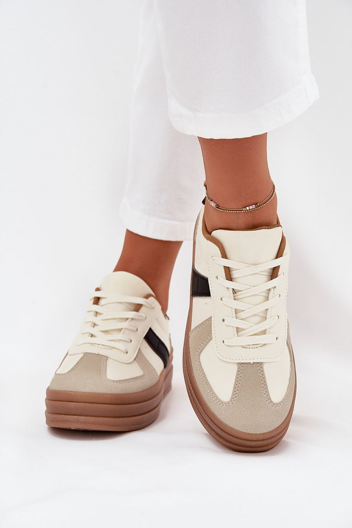  Sport Shoes model 216421 Step in style 