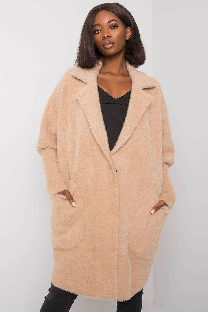 Coat model 175958 - MHMote