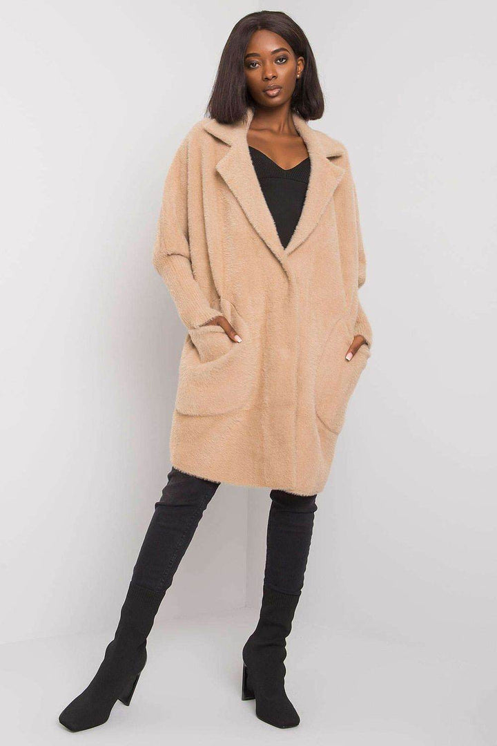 Coat model 175958 - MHMote