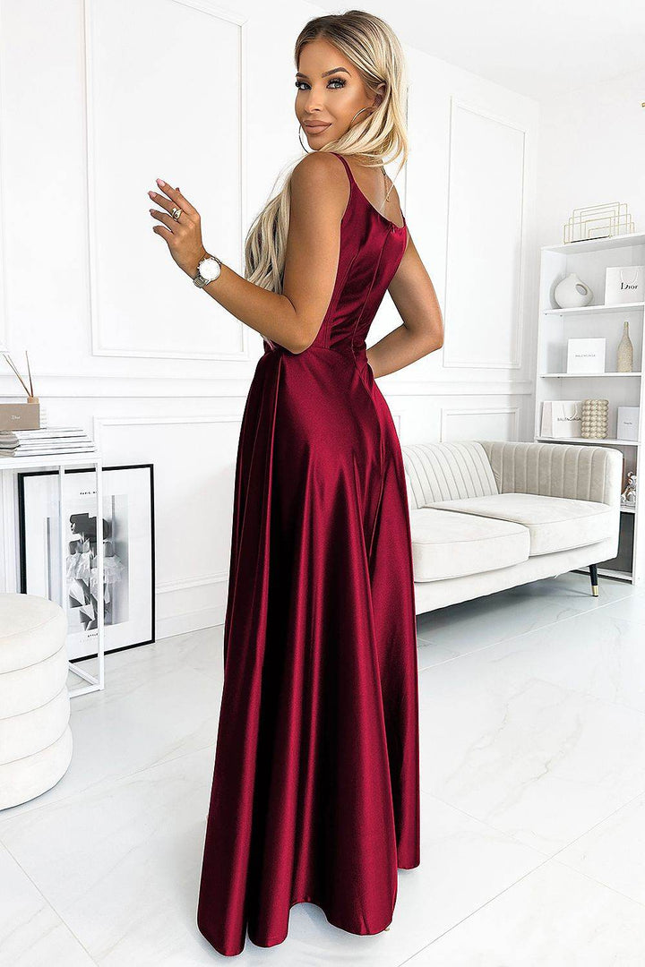Evening dress model 143339 - MHMote