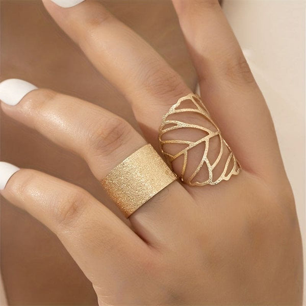 2 stk. elegante ringer 18k gullbelagt hulbladring + bred båndring gyllent tilbehør symbol på luksus og rikdom